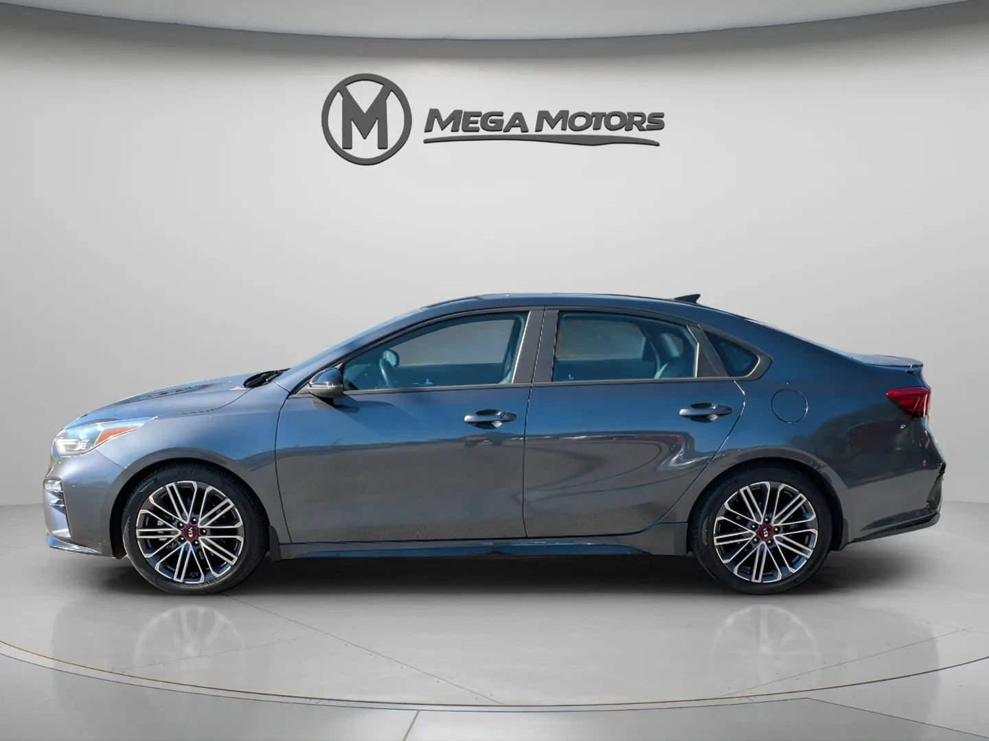 Used 2021 Kia Forte GT FWD image 3