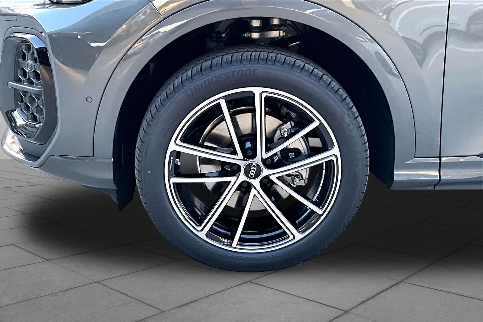 New 2026 Audi Q5 Premium Plus AWD/4WD image 11