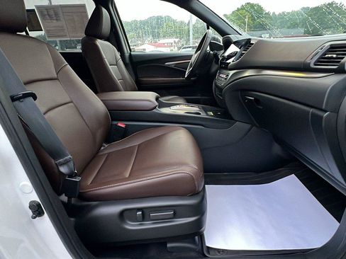 Used 2024 Honda Passport EX-L image 13