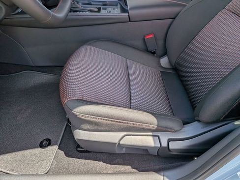 New 2026 Nissan Sentra SR w/ Floor Mat Package FWD image 15