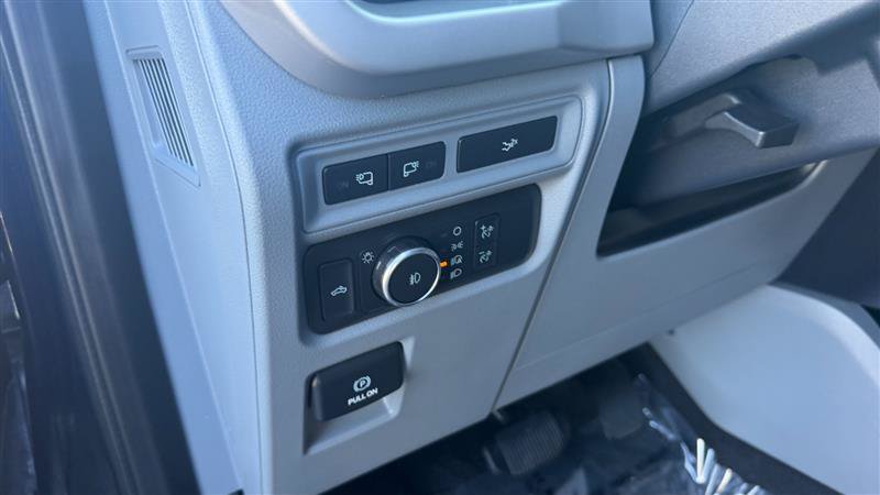 Used 2022 Ford F150 XLT w/ Equipment Group 302A High AWD/4WD image 29