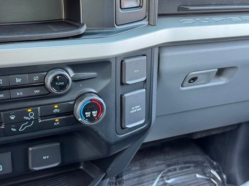 Certified 2024 Ford F250 XLT w/ 360-Degree Camera Package AWD/4WD image 14
