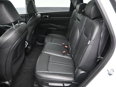 Used 2024 Kia Sorento S w/ Panoramic Sunroof Package image 31