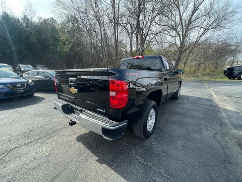 Used 2018 Chevrolet Silverado 1500 LT w/ All Star Edition image 8