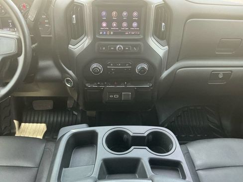 Used 2025 Chevrolet Silverado 1500 W/T w/ Trailering Package AWD/4WD image 20
