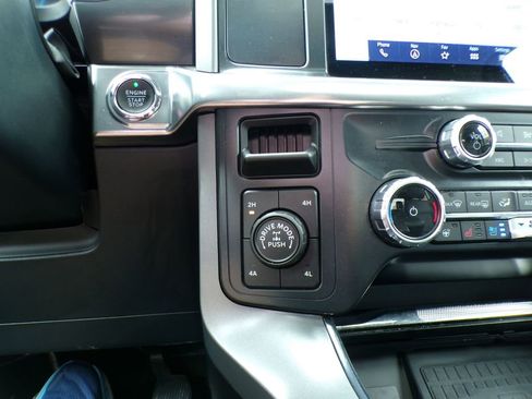 Used 2022 Ford F150 Lariat w/ Equipment Group 502A High image 22