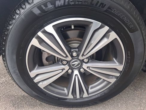 Used 2018 Acura MDX FWD image 12