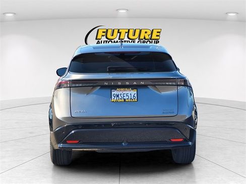 Used 2024 Nissan Ariya AWD image 8