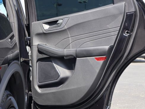 Used 2023 Ford Escape Active image 32