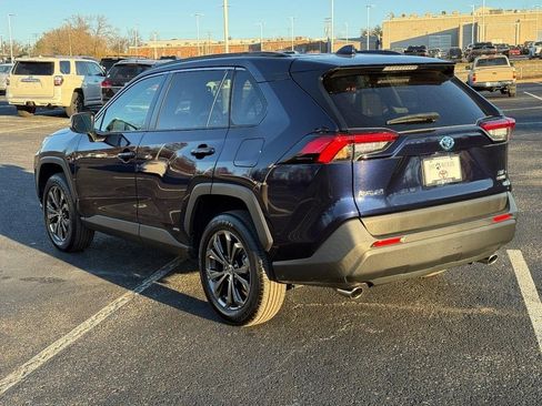 Certified 2023 Toyota RAV4 XLE Premium image 9