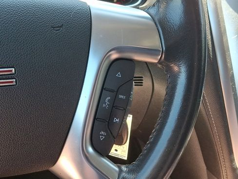 Used 2014 GMC Acadia SLE AWD/4WD image 23