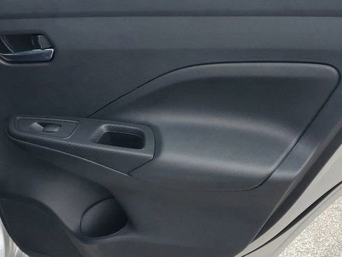 New 2025 Nissan Versa SV w/ Trunk Package image 28