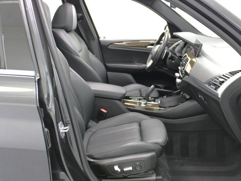 Used 2018 BMW X3 xDrive30i w/ Convenience Package image 48