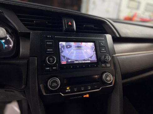 Used 2019 Honda Civic LX image 18