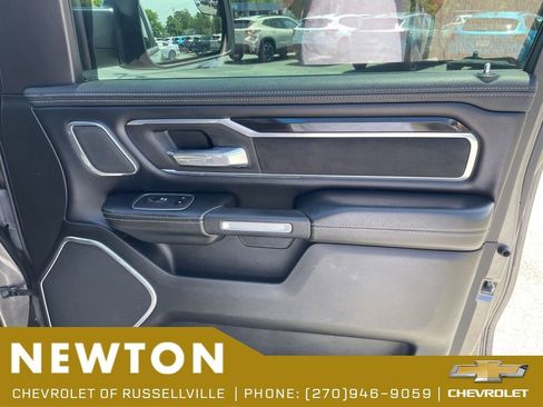 Used 2022 RAM 1500 Laramie AWD/4WD image 24