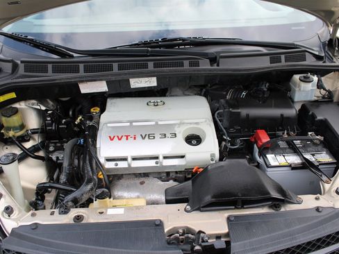 Used 2005 Toyota Sienna XLE image 44