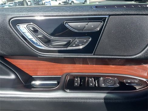 Used 2021 Lincoln Navigator L Reserve image 24