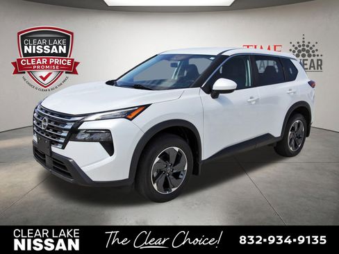 Used 2024 Nissan Rogue SV FWD image 3