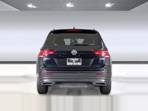 Used 2019 Volkswagen Tiguan SE AWD/4WD image 10