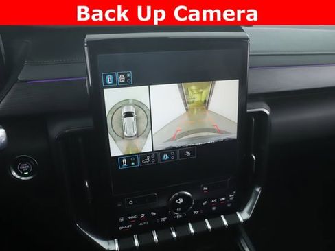Used 2024 GMC Acadia AT4 w/ Luxury Package AWD/4WD image 22