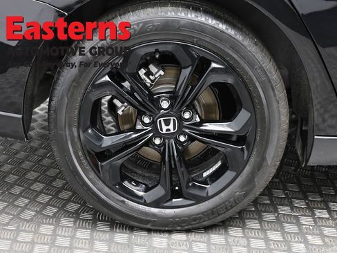 Used 2025 Honda Accord SE image 30