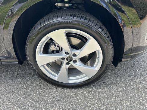 New 2025 Audi Q5 Premium Plus image 25