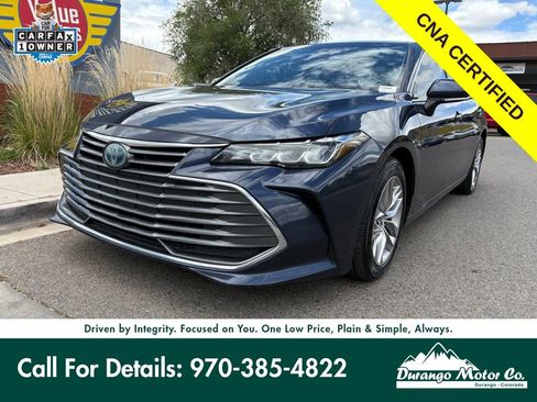 Used 2019 Toyota Avalon XLE w/ Moonroof Package FWD image 1