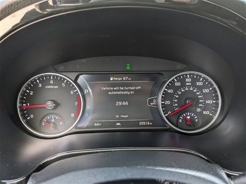 Certified 2023 Kia Seltos SX w/ SX Sunroof Package image 38