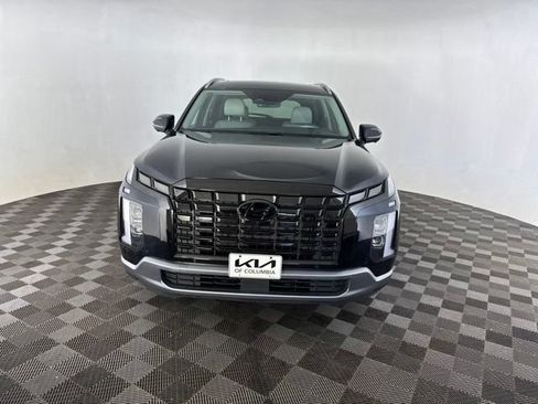 Used 2023 Hyundai Palisade Limited AWD/4WD image 3