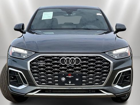 Used 2022 Audi Q5 2.0T Premium image 2