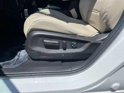 Used 2019 Honda CR-V EX-L image 14