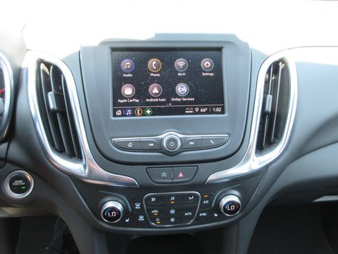 Certified 2024 Chevrolet Equinox LT AWD/4WD image 32
