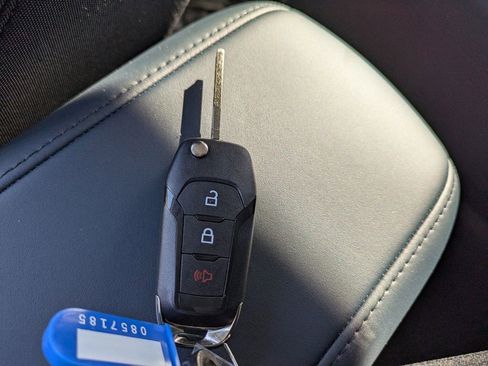 New 2025 Ford Maverick XL w/ Equipment Group 102A image 27