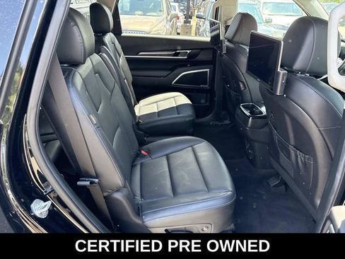 Used 2023 Kia Telluride S AWD/4WD image 11