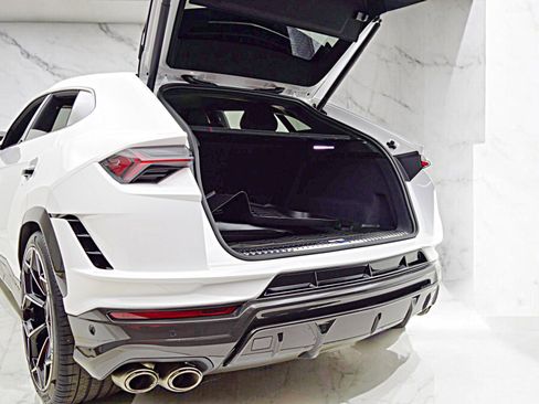 Used 2024 Lamborghini Urus Performante image 51