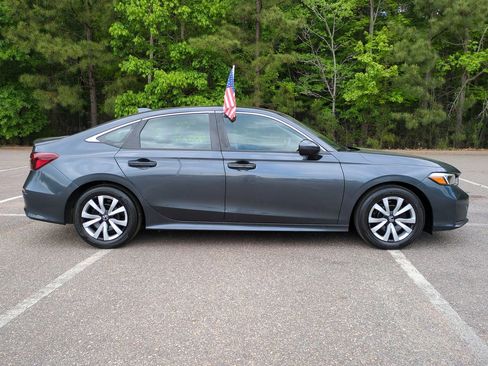 Used 2025 Honda Civic LX image 3