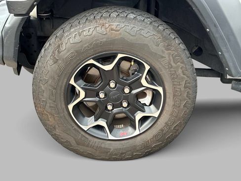 Used 2021 Jeep Wrangler Unlimited Sport AWD/4WD image 14