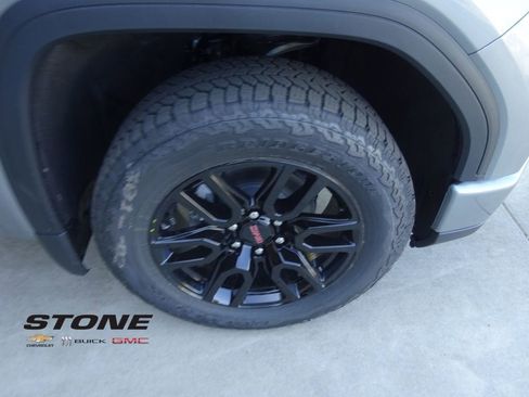 New 2026 GMC Sierra 1500 Elevation AWD/4WD image 11