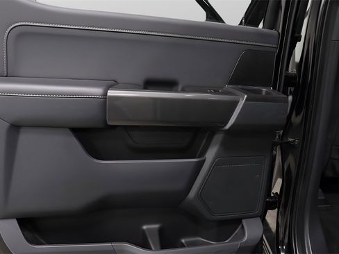 Used 2022 Ford F150 XLT w/ Equipment Group 301A Mid image 23