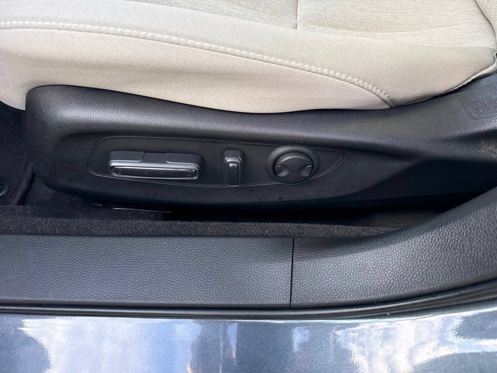 Used 2024 Honda Accord EX image 21