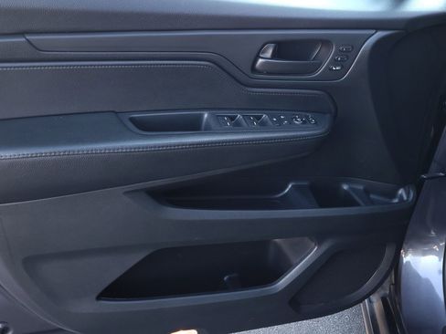 Used 2021 Honda Odyssey EX-L image 10