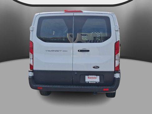 Used 2025 Ford Transit 250 Low Roof w/ Exterior Upgrade Package RWD image 5