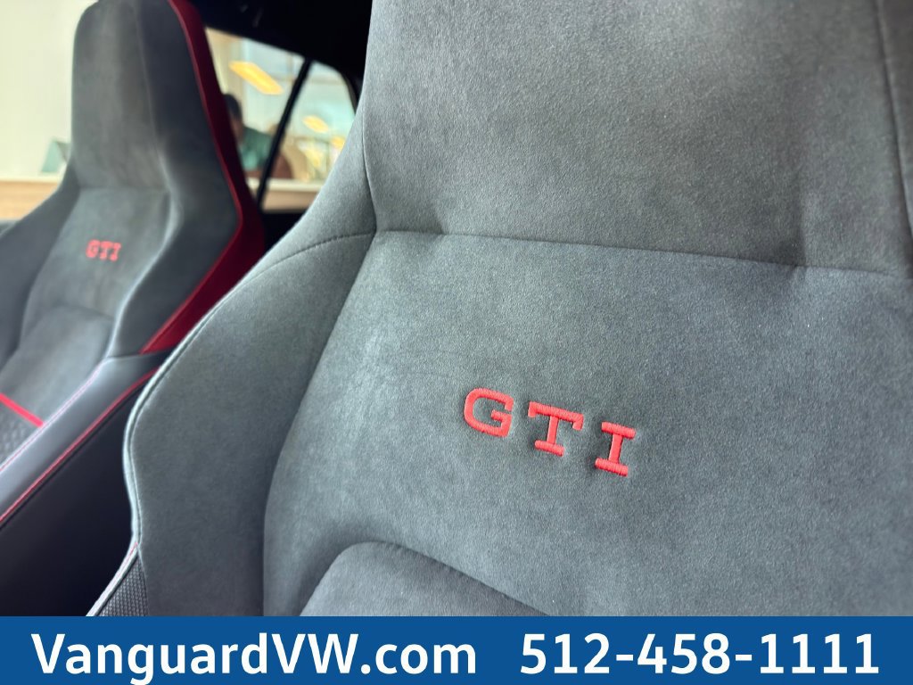 New 2026 Volkswagen GTI SE FWD image 5