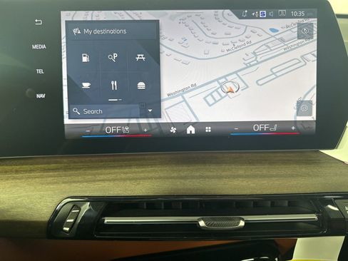 New 2026 BMW X1 xDrive28i AWD/4WD image 17