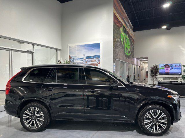 Used 2020 Volvo XC90 T5 Momentum w/ Protection Package Premier FWD image 27