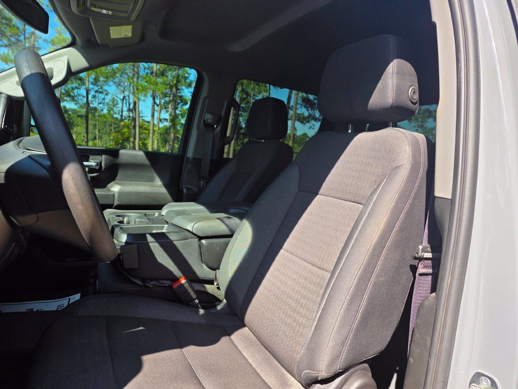 Used 2024 GMC Sierra 2500 Pro w/ 1SA Pro Safety Plus Package AWD/4WD image 14