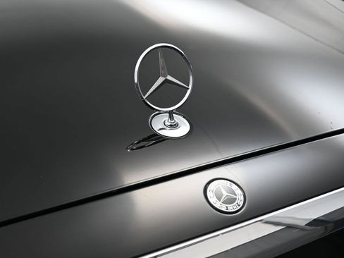 Used 2023 Mercedes-Benz S 580 4MATIC Sedan image 13