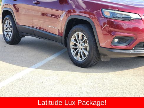 Used 2021 Jeep Cherokee Latitude Lux w/ Comfort/Convenience Group AWD/4WD image 10
