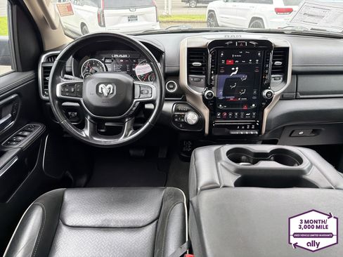 Used 2021 RAM 1500 Laramie AWD/4WD image 12
