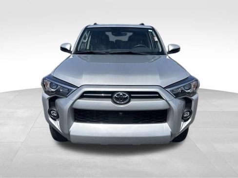 Used 2024 Toyota 4Runner SR5 Premium w/ SR5 Premium Package AWD/4WD image 8
